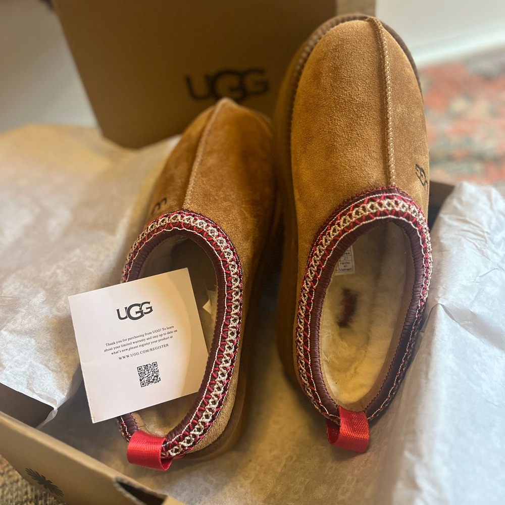 Ugg Tasman shoes!!